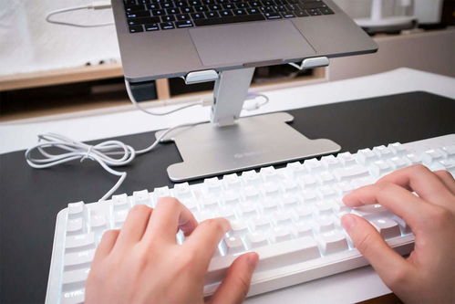 是电脑支架，也是拓展坞——Mac好物之Orico支架体验